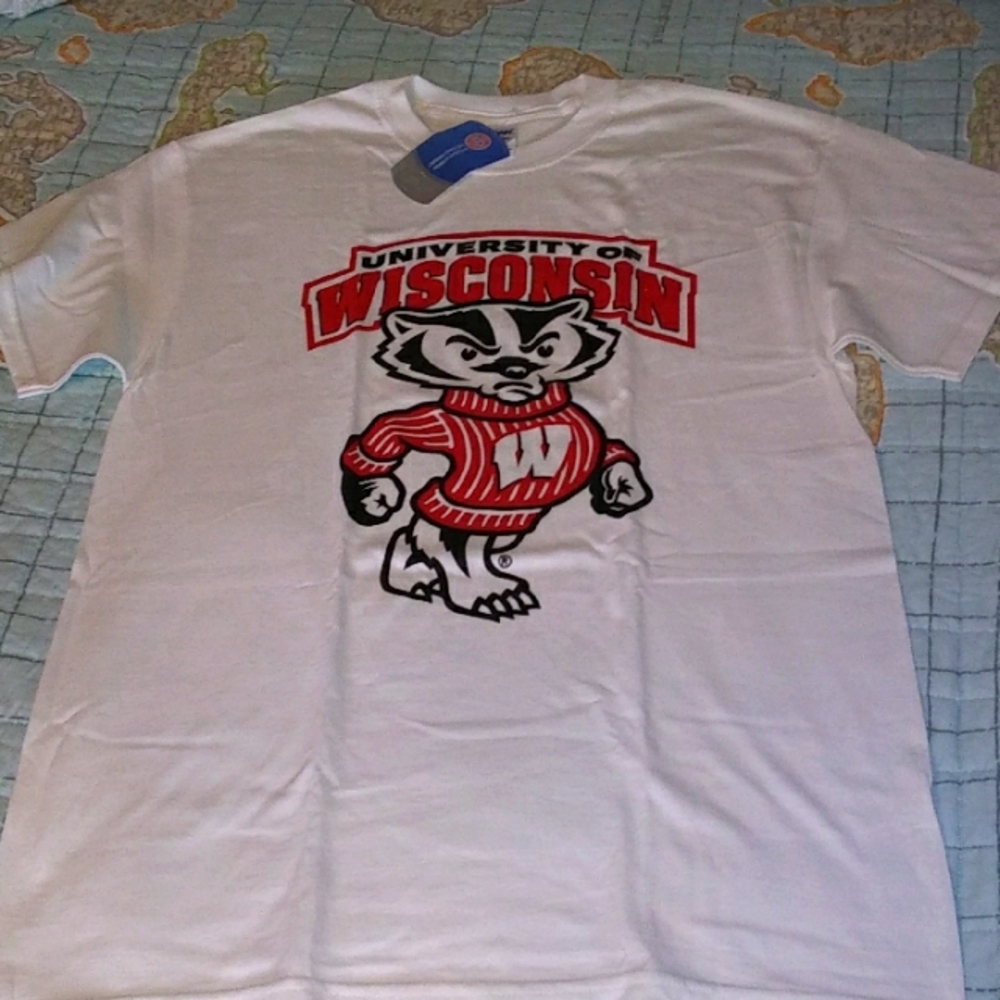 University of Wisconsin White T-Shirt, NWT
